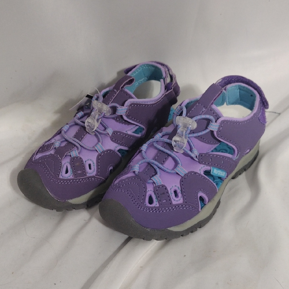 NWOB Northside Little Girls Purple/Blue Burke Closed Toe Sport Sandals Size 10